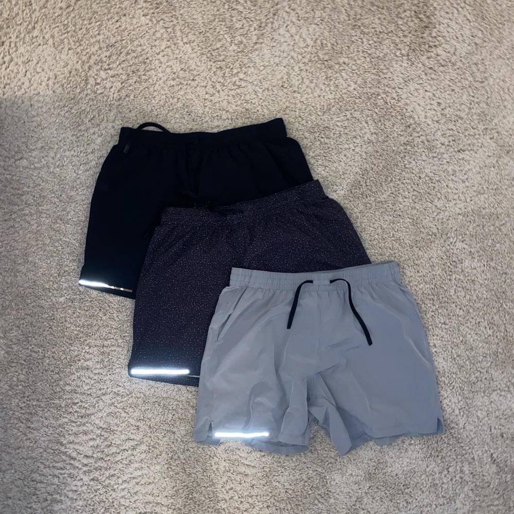 Lot of BEAR BOTTOM Shorts - similar to LULULEMON surge